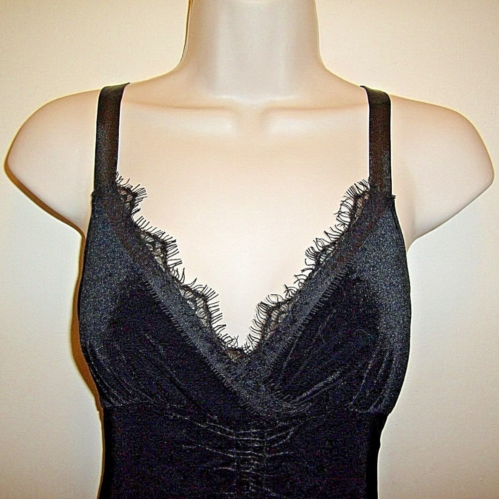 Vintage Velvety Lace Trim Little Black Dress